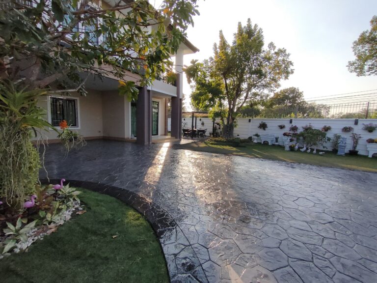 บริการรับทำพื้อนคอนกรีตพิมพ์ลาย